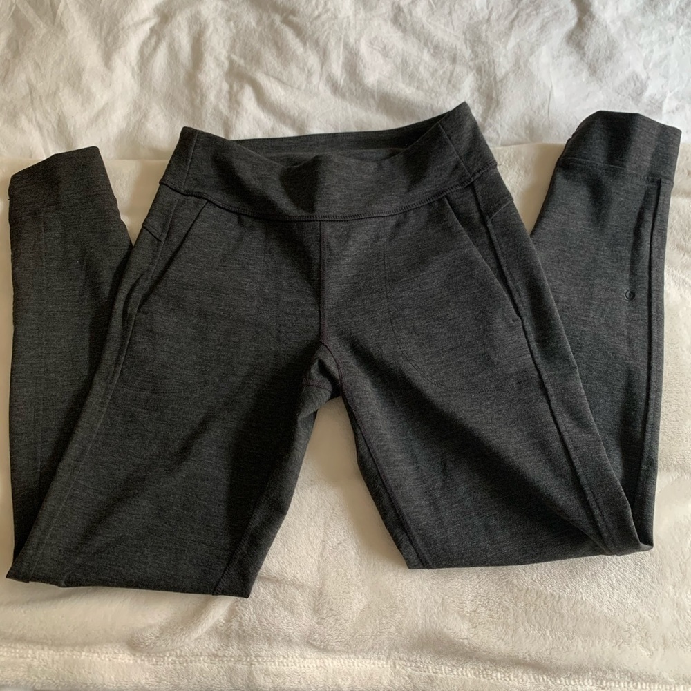 grey leggings by Champion♥️ great shape